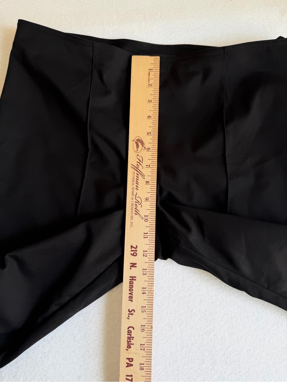 St. John Black Straight Leg Ankle Pants Size 12 Luxury Stretch Career - Picture 9 of 10